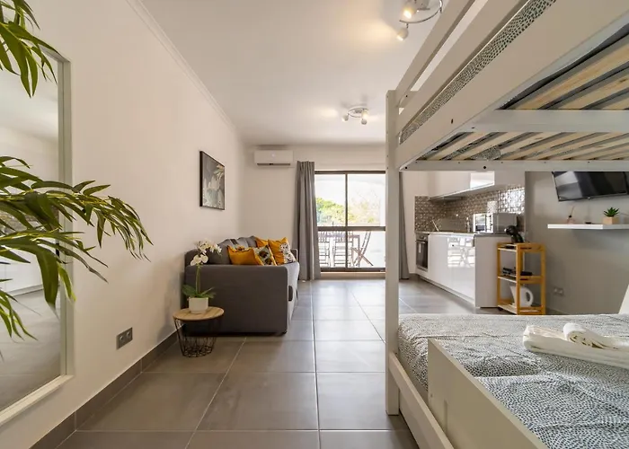 Apartment Excellent Oura