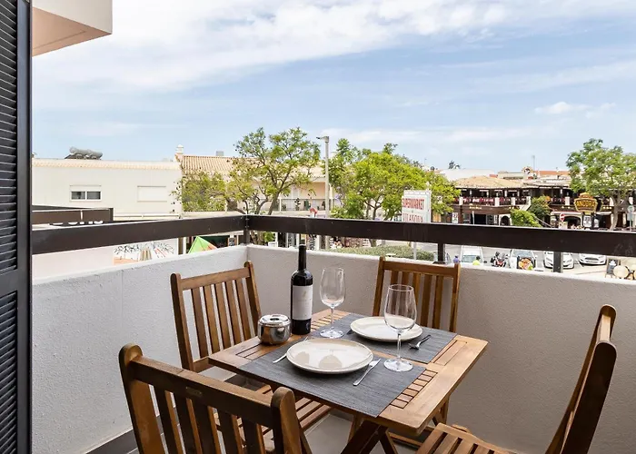 Excellent Oura Apartment