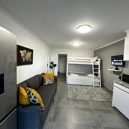 Excellent Oura Apartment *