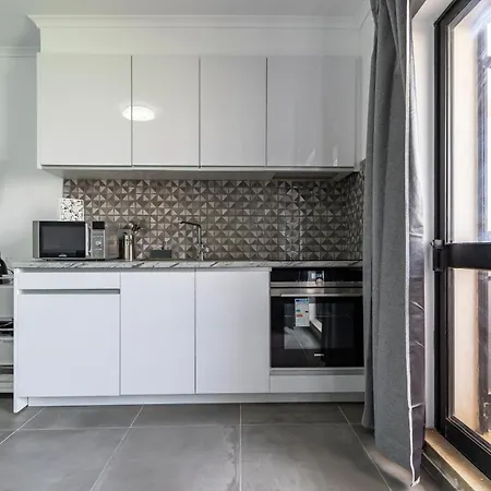 Excellent Oura Apartment