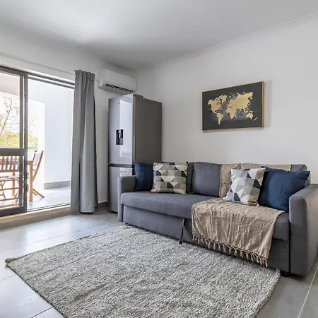 Apartment Excellent Oura