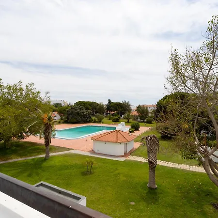 Excellent Oura Apartamento