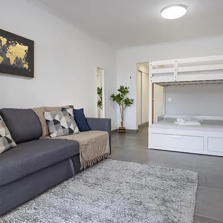 Excellent Oura Apartmán Albufeira